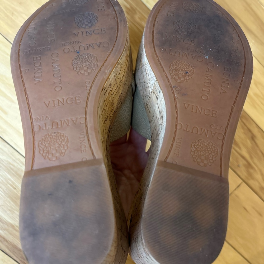 Vince Camuto Kessina Women's Leather Cork Wedge Sandals - Picture 13 of 14